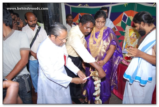 En Jeevanukkaga Movie Launch - Images