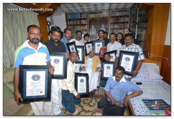 Guinness Sigappu Mazhai team meets CM - images