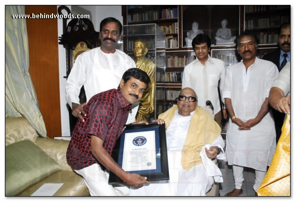 Guinness Sigappu Mazhai team meets CM - images