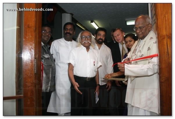 Jayakandhan Felicitated - Gallery