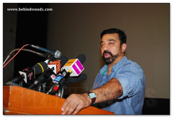 Kamal Haasan Meets French Writer & Director Jean Claude Carriere  Images