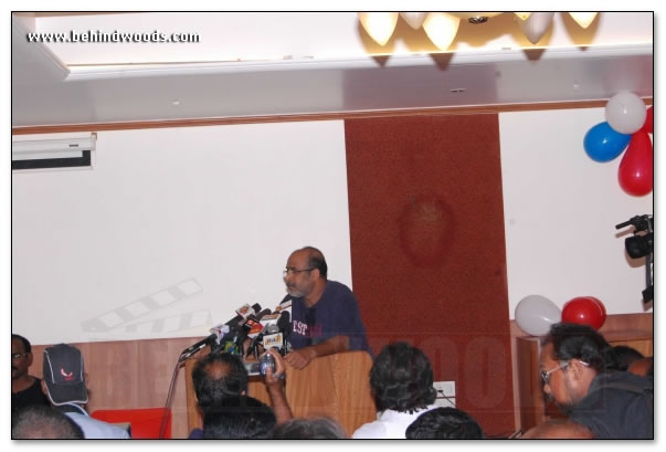 Kadhal Kadhai press meet