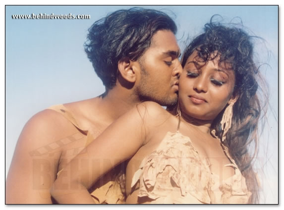 Love, revisited - Kadhal Kadhai images 