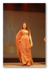 Lakshmi Rai sizzles on the ramp - Images