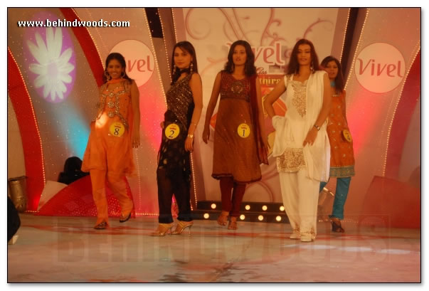 Vivel Miss Chinnathirai 2009  - Images