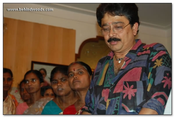 Kollywood pays homage to Nagesh: images