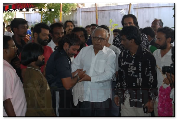 Kollywood pays homage to Nagesh: images