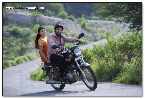 Payanangal Thodarum - Movie Images