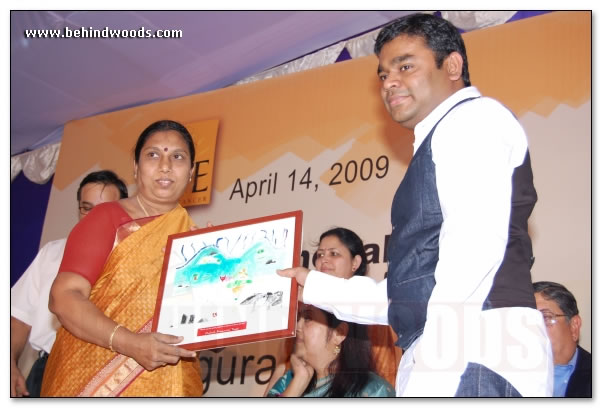 Rahman & Ajith honor late musician - images