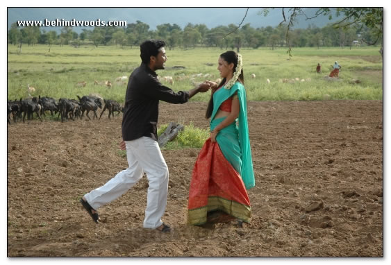 Rayilu Movie - images