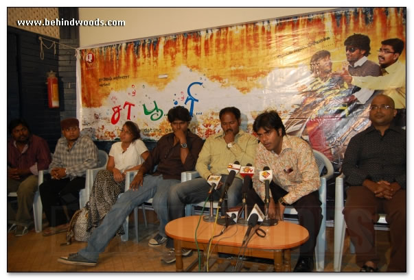 Saa Poo Thri Press Meet - Images