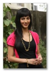 Shruti Haasan Press Meet - Images