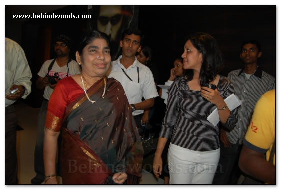 Slumdog Millionaire Premiere Show - Images