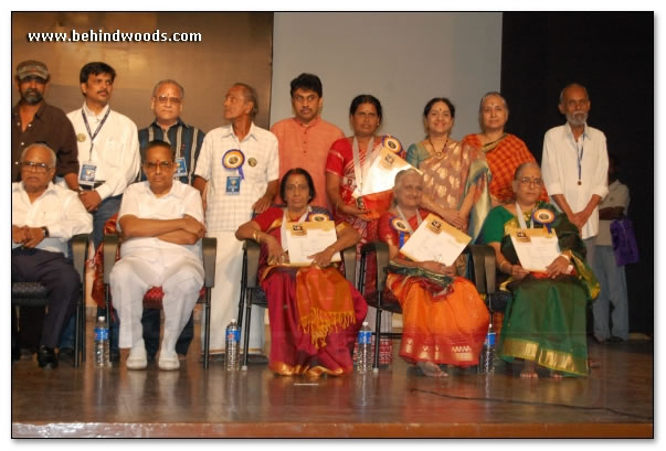 Ulagayutha Tamil Takie Awards - Images