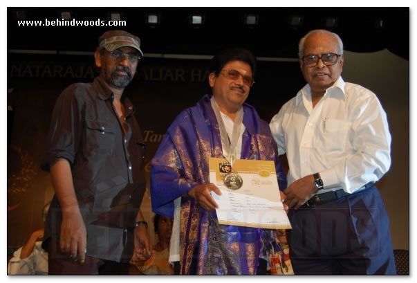 Ulagayutha Tamil Takie Awards - Images