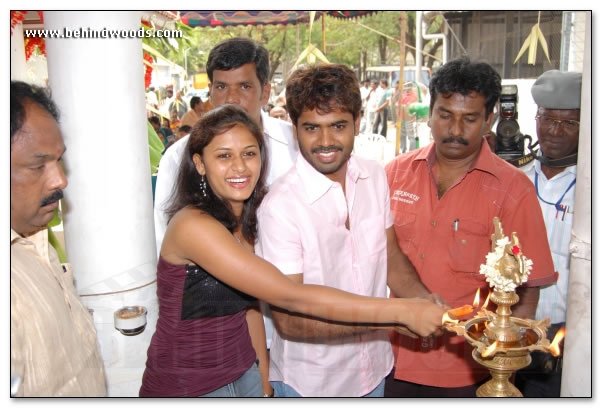 Vetkaththaik Kettaal Enna Tharuvaai Movie Launch - Images