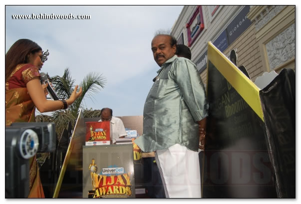 Vijay awards bus flagged off - Images