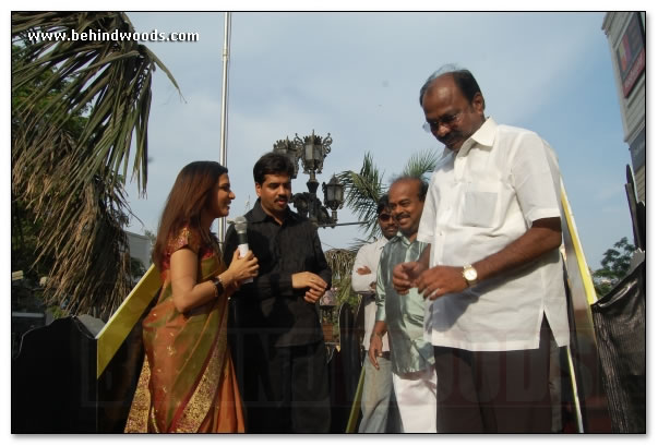 Vijay awards bus flagged off - Images