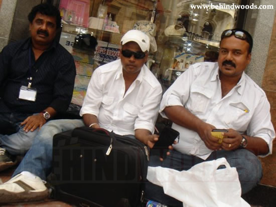 Vinnai Thaandi Varuvaaya Shooting Spot - Images