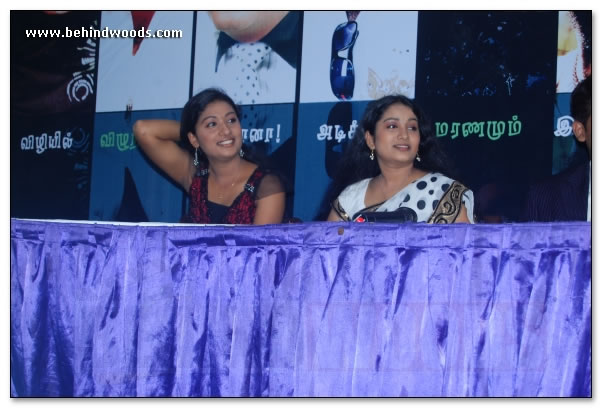 Vizhiyil Vizhunthaval Press Meet - Images