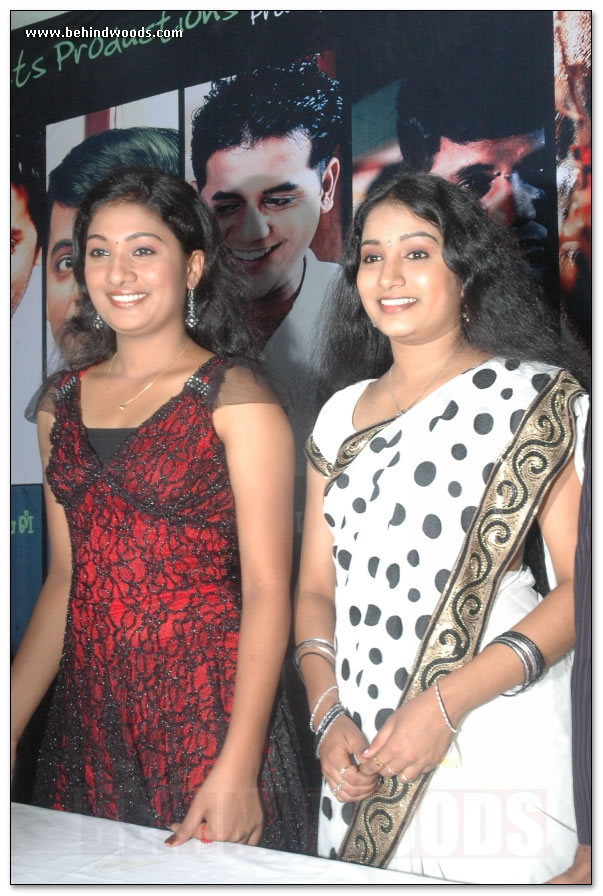 Vizhiyil Vizhunthaval Press Meet - Images