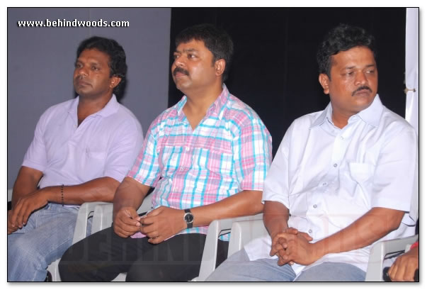 Yaadhumagi Press Meet   Images