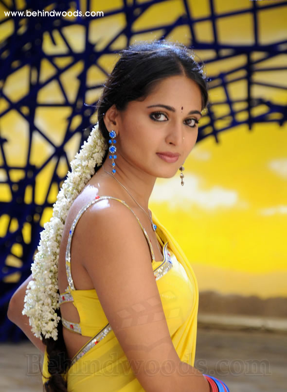 Anushka : Images