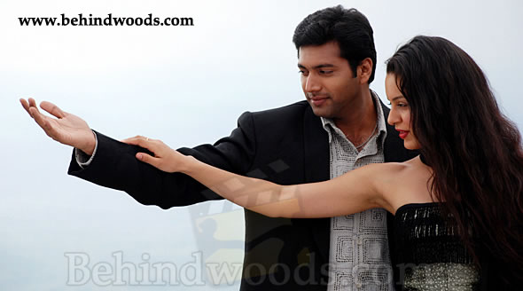 Dhaam Dhoom Movie Images