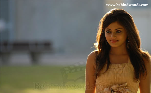 Sneha Ullal: Images