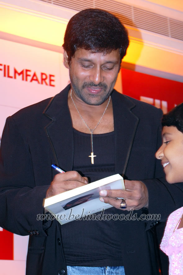 vikram-filmfare