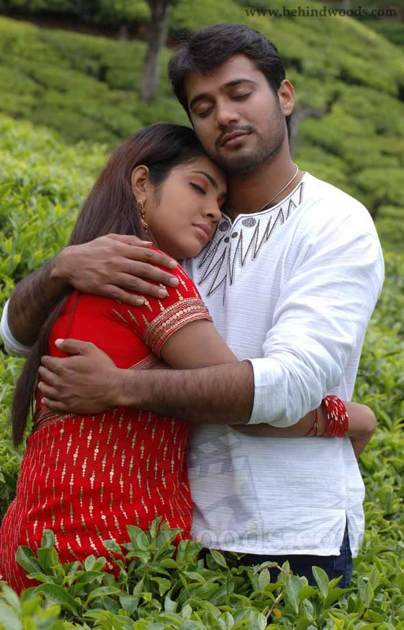 Manjal Veyil Movie Gallery