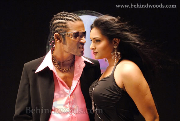 Pollathavan Movie Stills