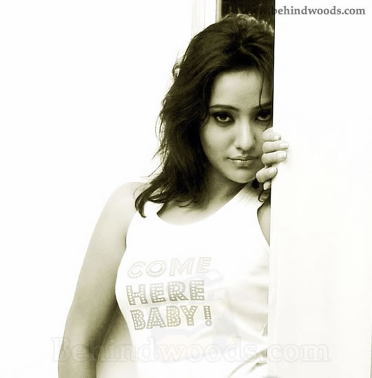 Neha sharma Images