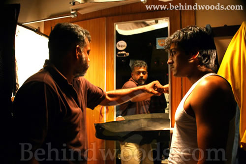 Vaaranam Aayiram Images