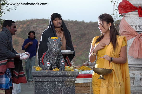 Yaradi Nee Mohini Movie Gallery