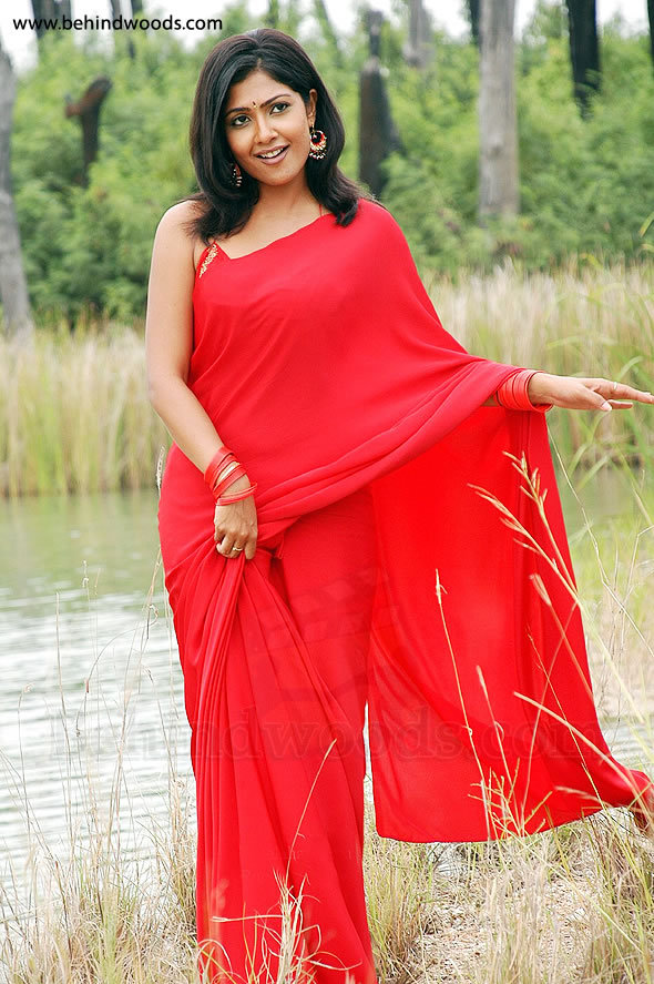 Kamalini Mukherjee Actress Gallery