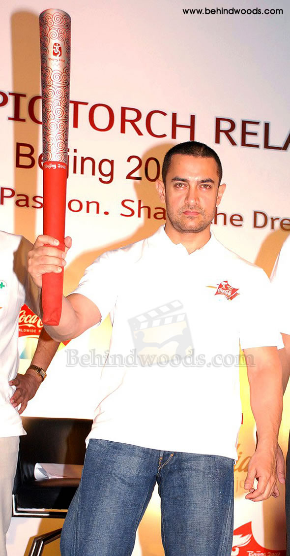 Images : Does Aamir look like Surya?