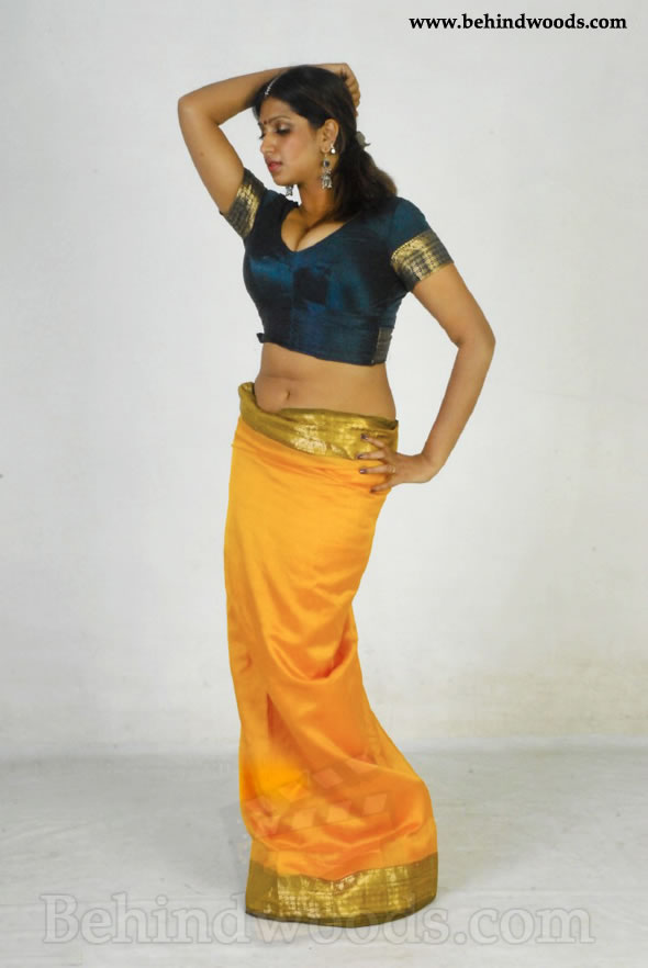 Bhuvaneswari actress images