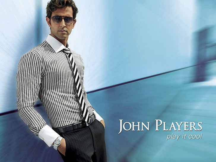 Hrithik plays it for John Players: Images