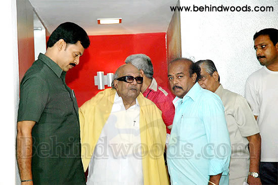 CM watches Kuruvi: Images