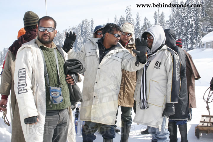 Location Vaaranam Aayiram: Images