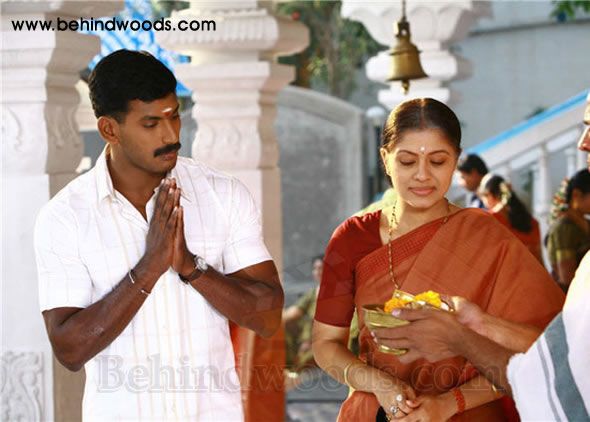 Sathyam Movie Images: Images