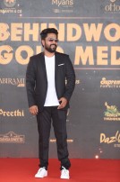 Behindwoods Gold Medals 2017 - The Red Carpet Set 3