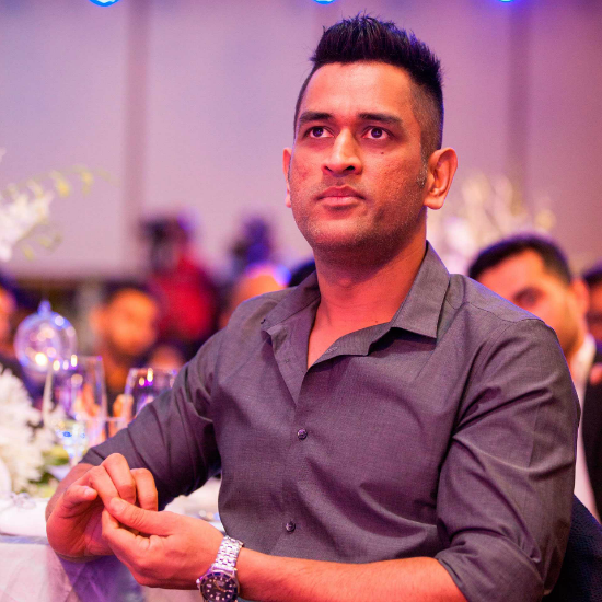 MS Dhoni different hairstyles 