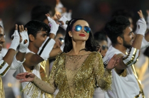 Amy Jackson trolled for IPL Opening Ceremony performance