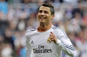 Cristiano Ronaldo first to score 100 Champions League goals