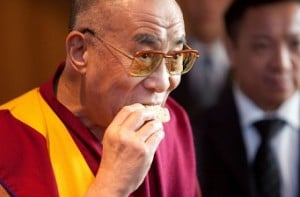 Fine to eat dead animals, not those slaughtered: Dalai Lama