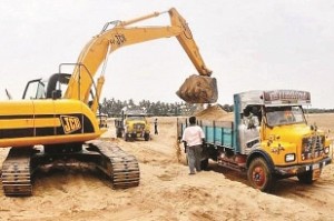 HC orders ban on extraction of minerals from beaches