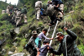 Indian Army rescues 71 stranded tourists