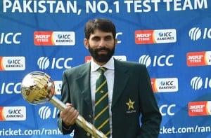 Misbah-ul-Haq announces retirement from Test cricket